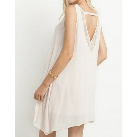 🌿IVORY MESH DETAIL DRESS🌿 - Picture 4 of 6